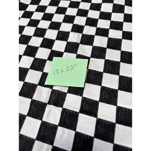 Black & White Checkerboard Fabric Cotton Quilting Craft Material Fat Quarter 18x - Picture 3 of 6